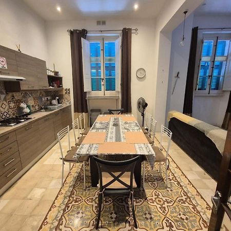 Spacious 4-Bedrooms Townhouse In Tas-سليمة المظهر الخارجي الصورة
