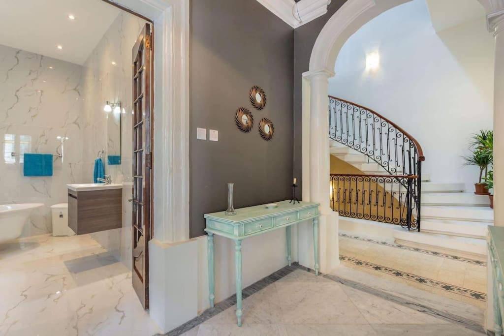 Spacious 4-Bedrooms Townhouse In Tas-سليمة المظهر الخارجي الصورة