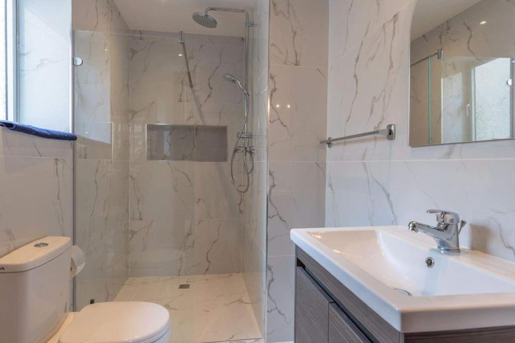 Spacious 4-Bedrooms Townhouse In Tas-سليمة المظهر الخارجي الصورة