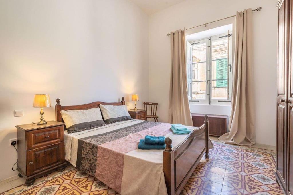 Spacious 4-Bedrooms Townhouse In Tas-سليمة المظهر الخارجي الصورة