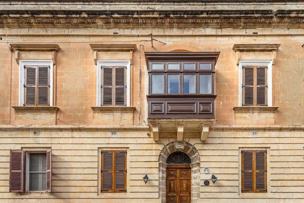 Spacious 4-Bedrooms Townhouse In Tas-سليمة المظهر الخارجي الصورة