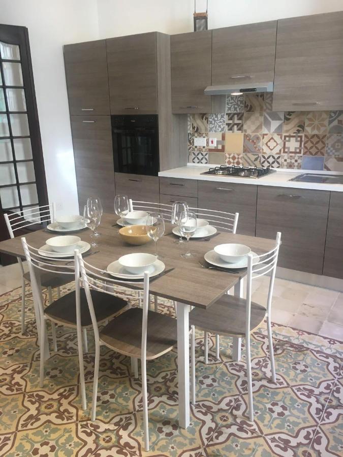 Spacious 4-Bedrooms Townhouse In Tas-سليمة المظهر الخارجي الصورة