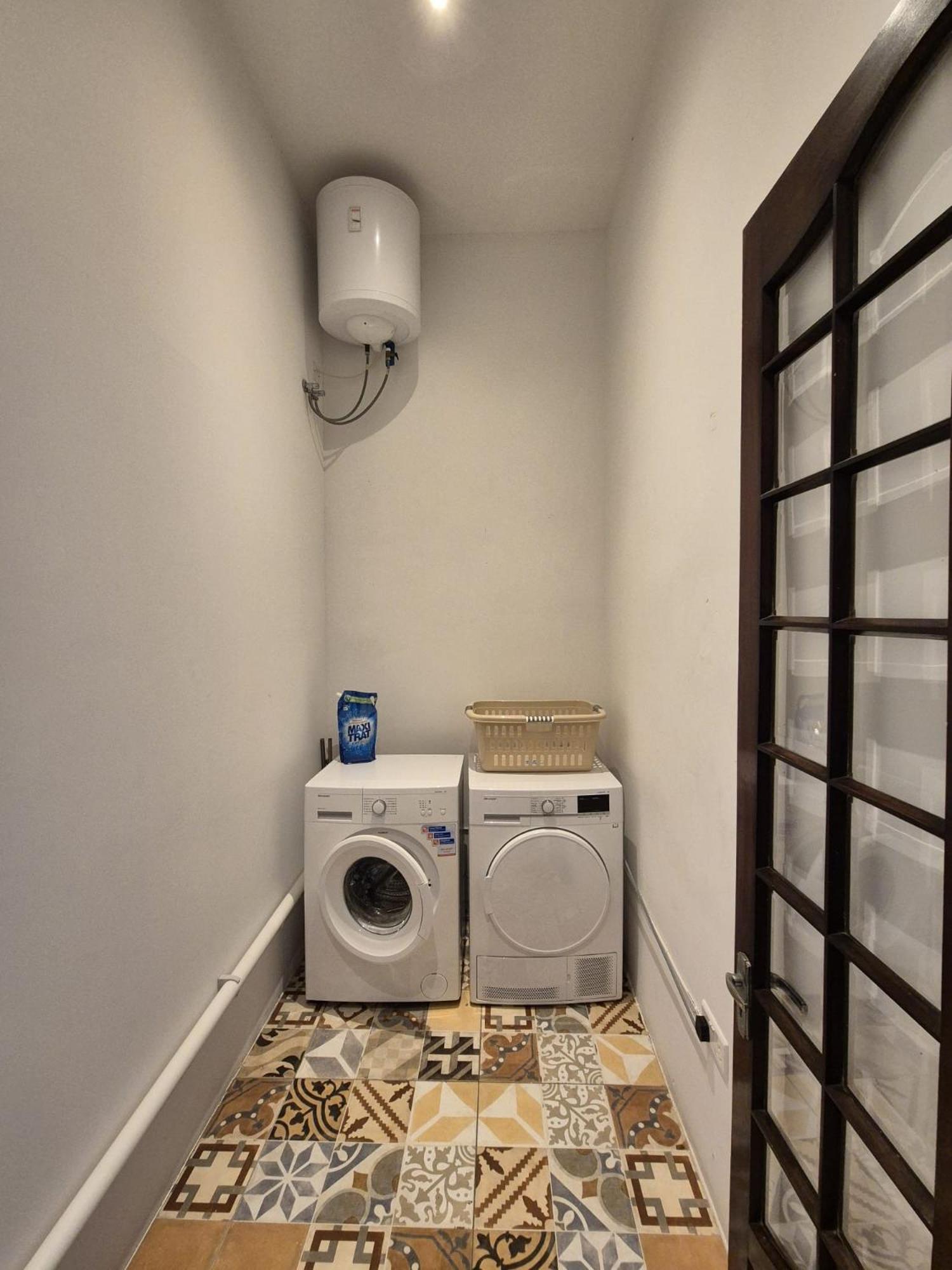 Spacious 4-Bedrooms Townhouse In Tas-سليمة المظهر الخارجي الصورة
